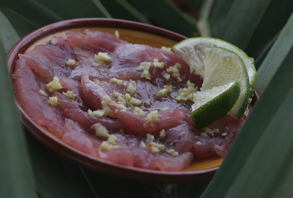 1. carpaccio de thon au gingembre.jpg